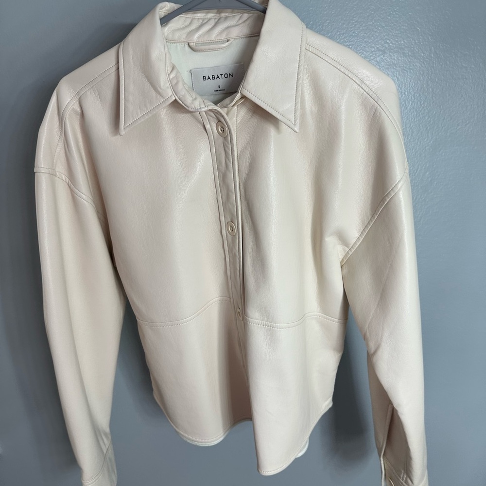 Aritzia Faux Leather Shacket Shirt Jacket size small
